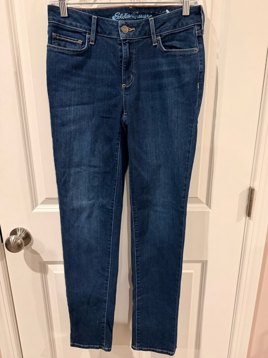 Eddie Bauer Denim - Eddie Bauer Slightly Curvy Slim Straight Leg Blue Jeans Size 4